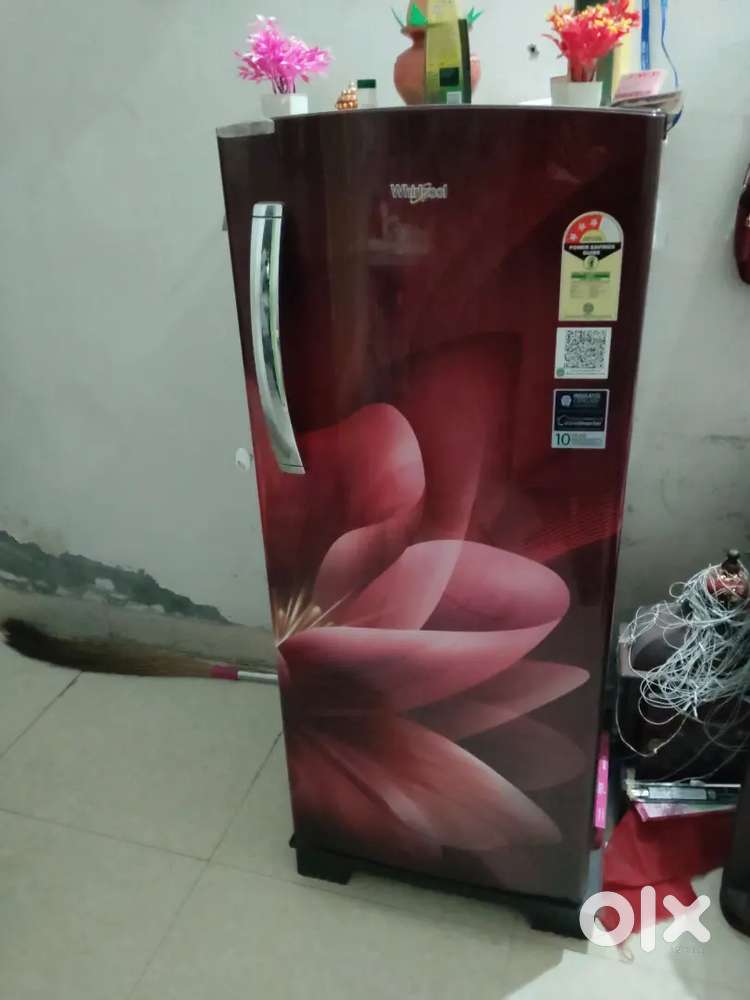 Whripool refrigerator