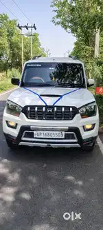 Mahindra Scorpio 2018 Diesel 90000 Km Driven
