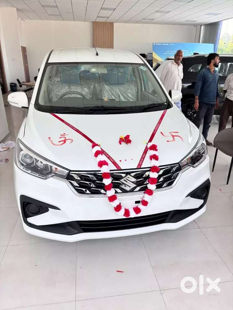 डाईवर- हलपर- iti पास मैकनिकल,इलैटिन