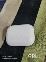 Apple airpods pro 2nd g..