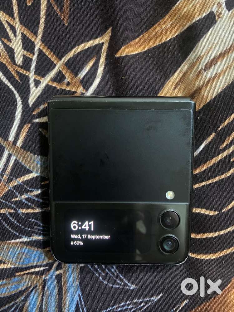 Flip 3 phone