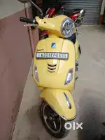 Top model vespa with both new tires installed