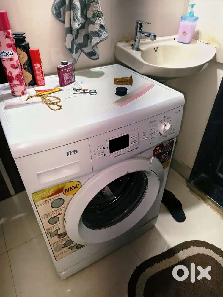 Machine is working but servicing karni padegi