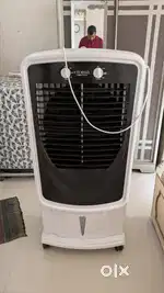 Croma cooler 75 litre 1 month old 3 years warranty