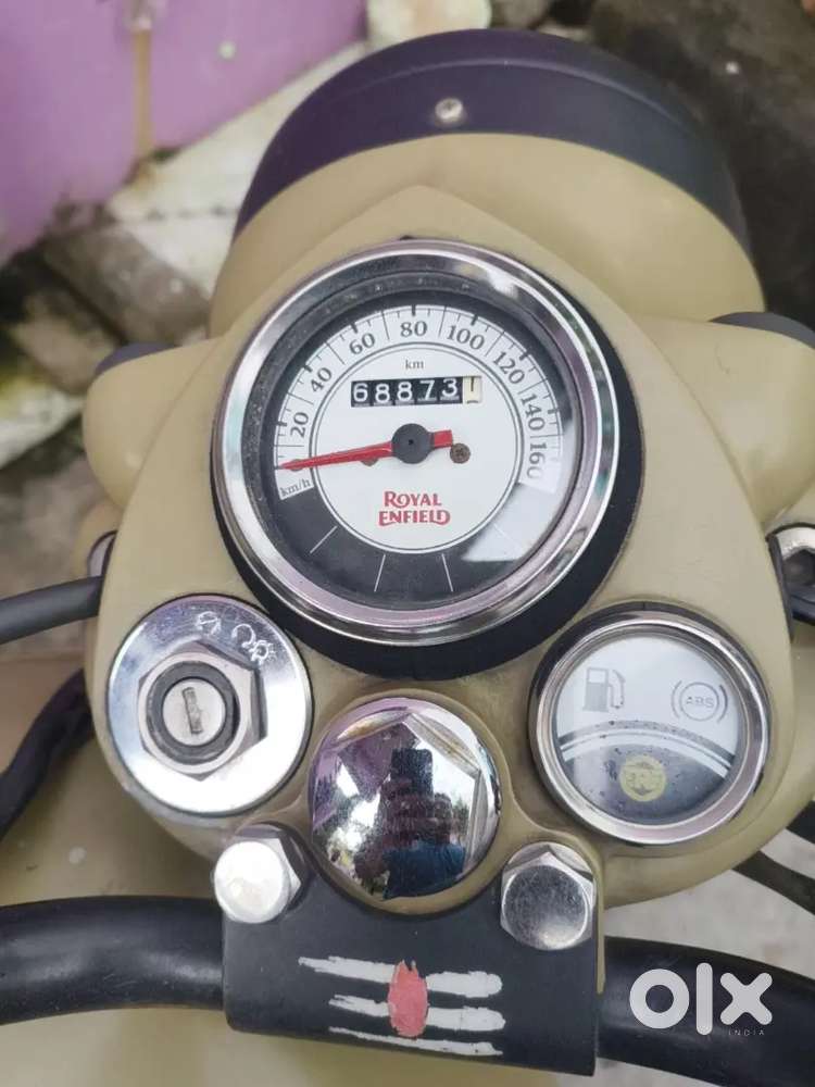 Royal Enfield Sand storm