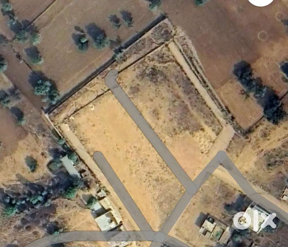 200 Gaj Patta Suda Plot at prime location in Losal