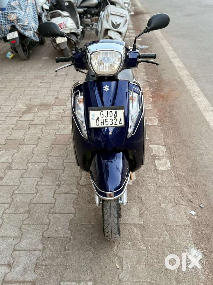 Suzuki Access Bs4 2019 (9999 ભરીને બાકીની લોન ભાવનગરના ડોકયુમેનટ )