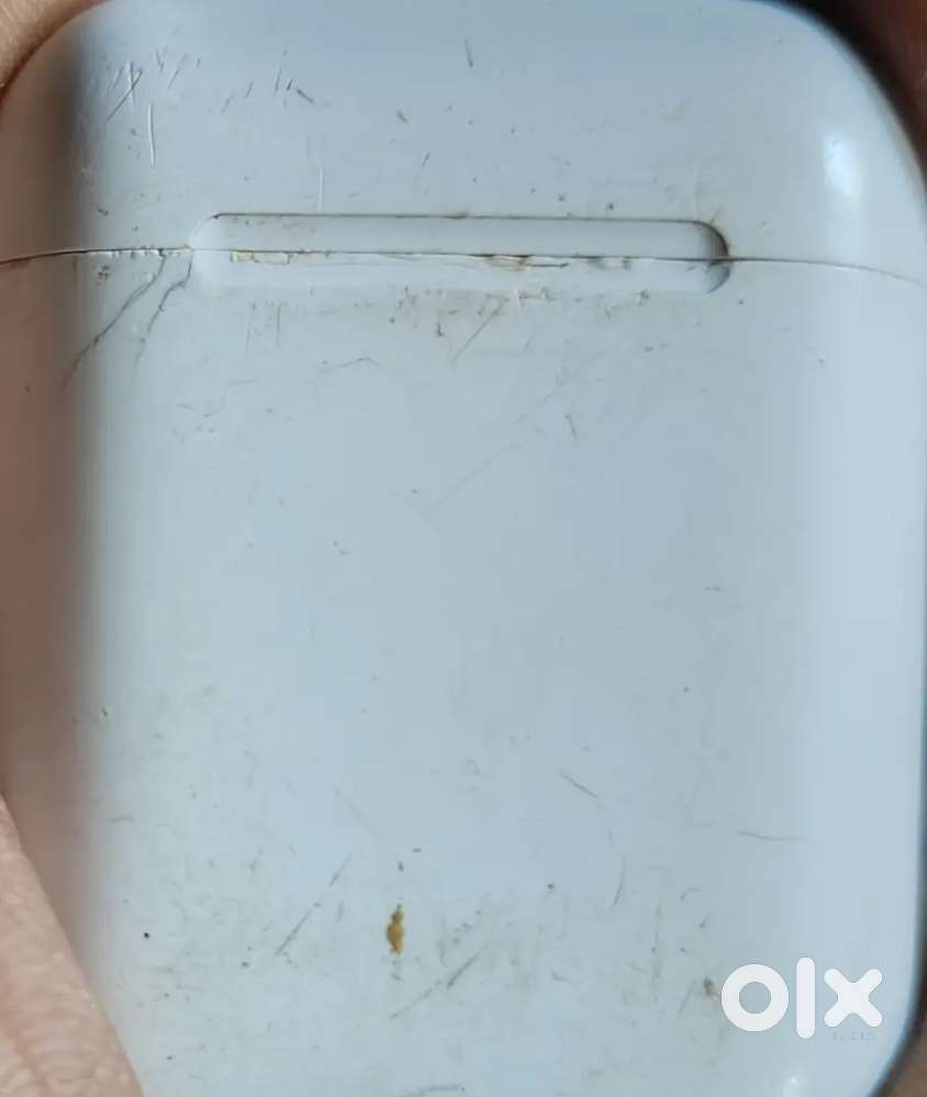 earbuds properly working condition