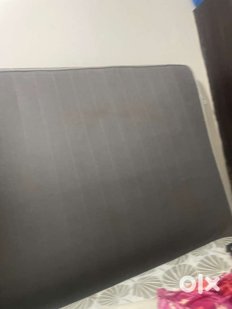 Bed 6*5 good condition