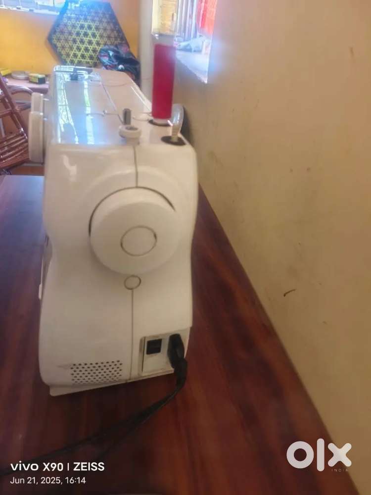 TAILORING MACHINE FOR SALE!!!