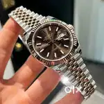 All kinds of watches avilable