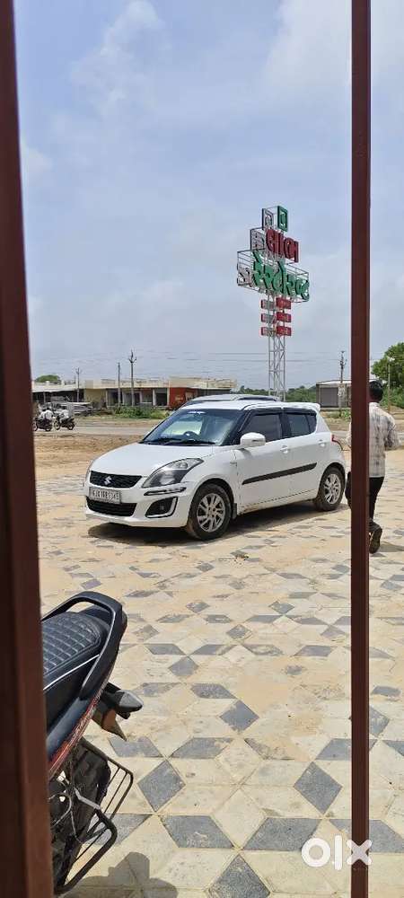 B+b full condition music system ok ac child loan awelabal