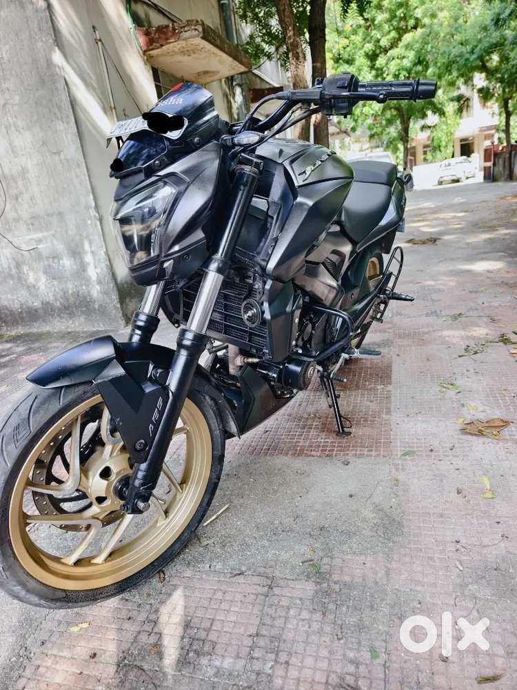 Bajaj dominar 400cc dual channel abs showroom conditiondual