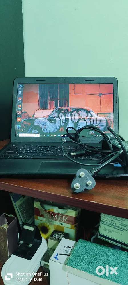 HP LAPTOP GOOD CONDITION