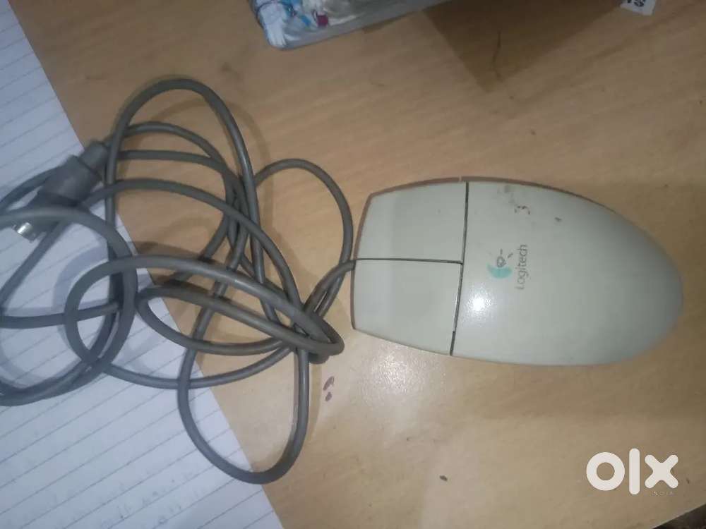 Vintage Logitech mouse