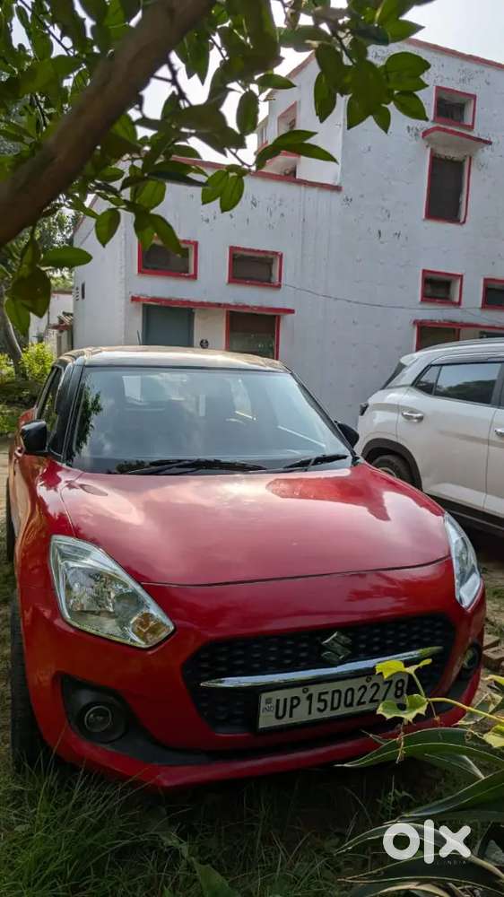 Maruti Suzuki Swift Dec  2021 Petrol 43000 Km Driven