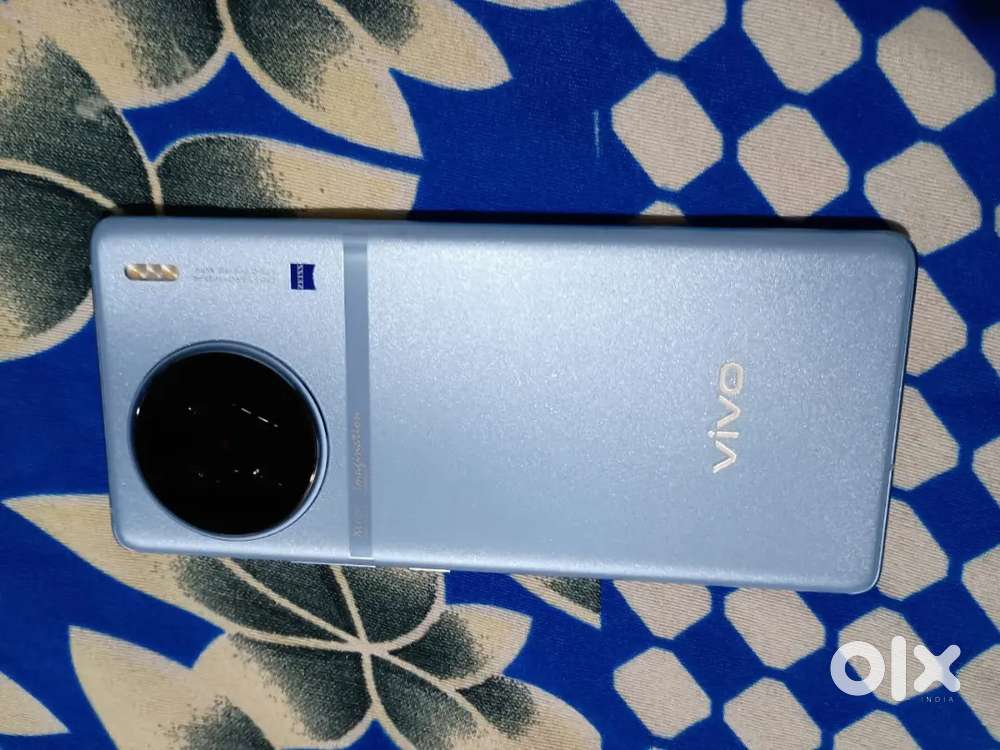 Vivo x90 8/256