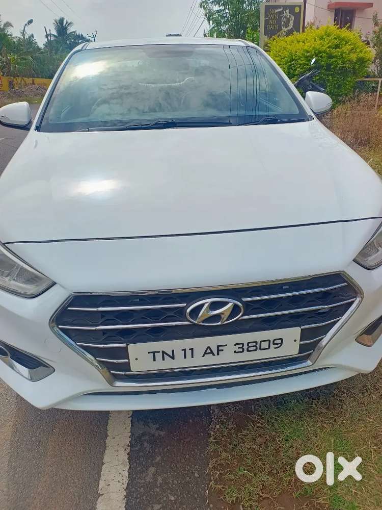 Hyundai Verna 2018 Petrol 93000 Km Driven