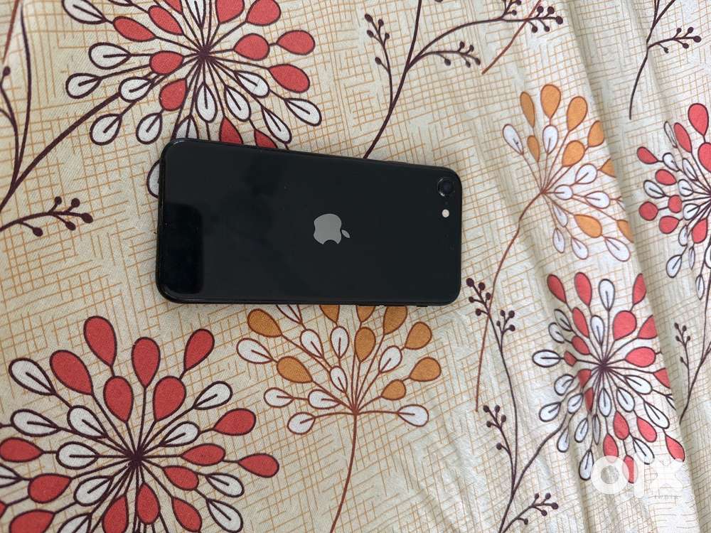 IPhone SE 2 64 GB( Black)