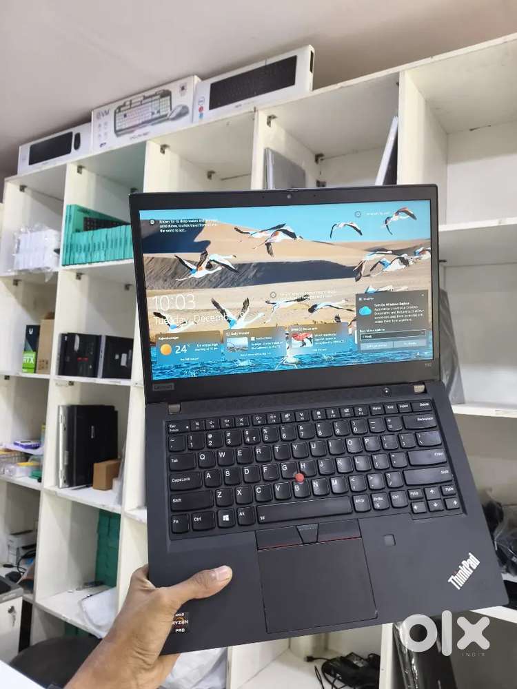 Well-Maintained Laptop Lenovo Amd Ryzen 5 Pro 8GBRAM 256GBSSD Free Bag