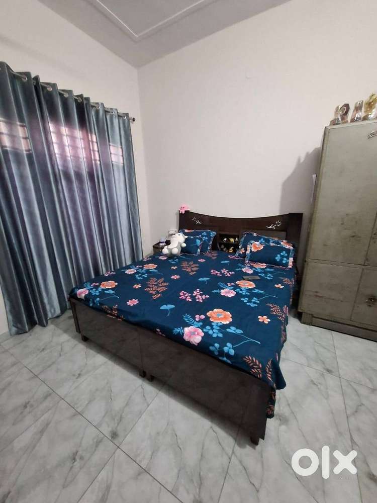 PG FOR GIRLS IN PRIME LOCATION IN KHUDDA KHURD AMBALA CANTT