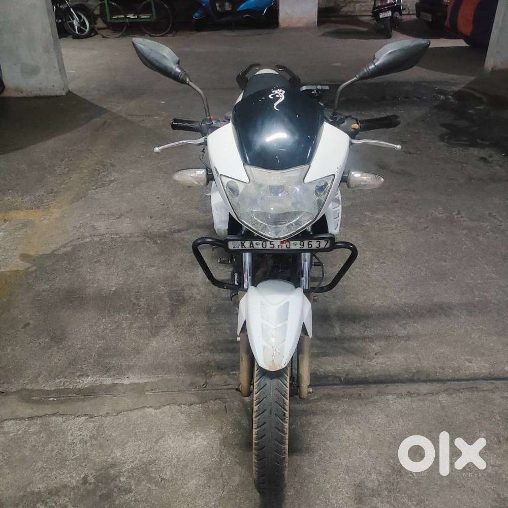 Apache RTR 180