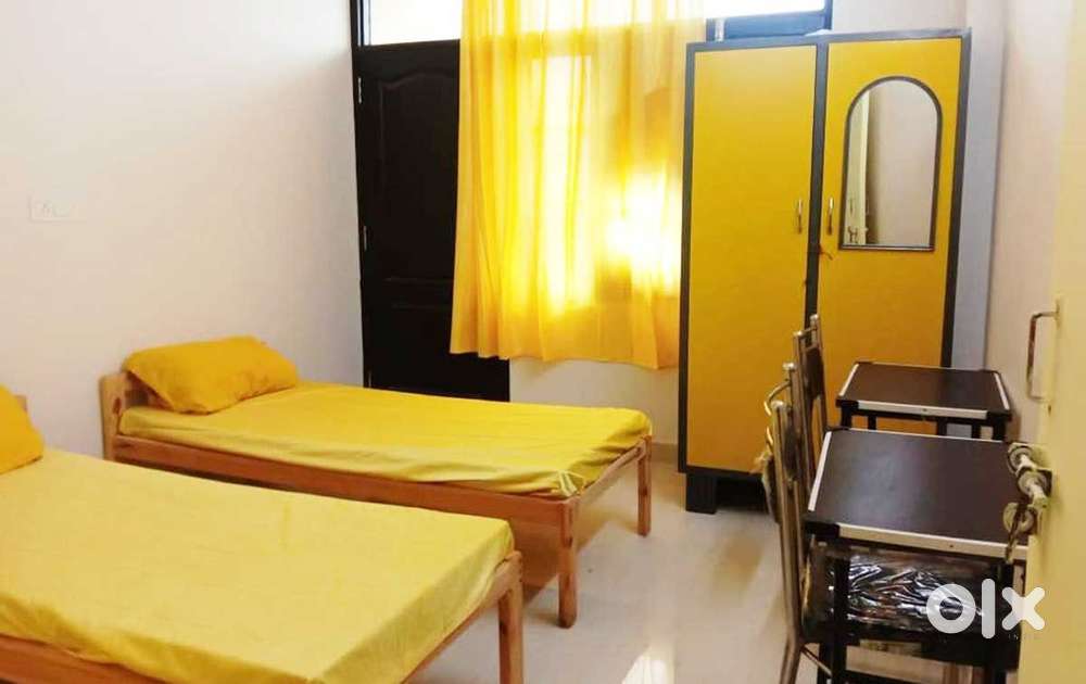 PG ROOMS AT AFFORDABLE rates in Lucknow at 3500 per bed