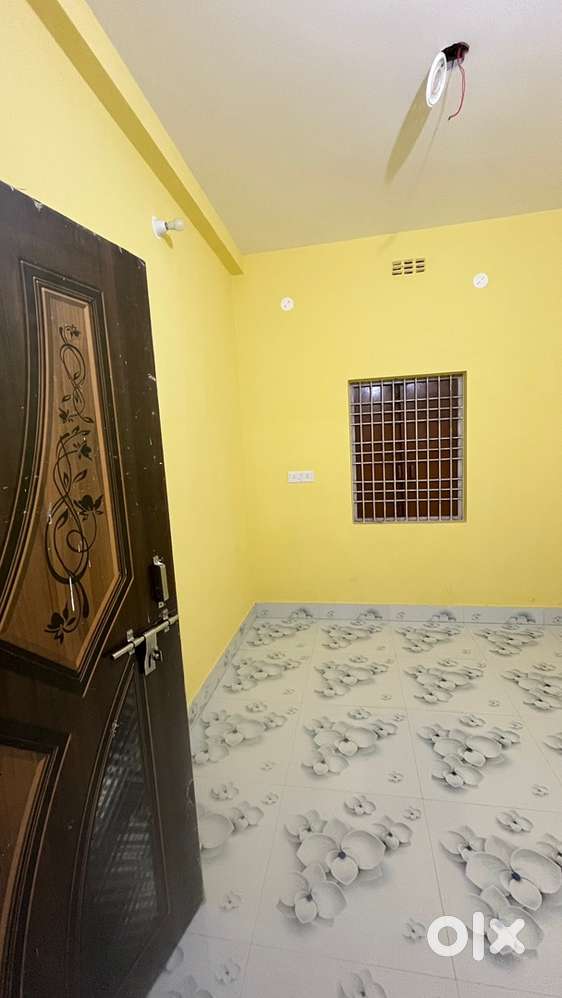 2bhk room for family
