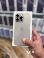 Iphone 15 pro max it's 98% battery but it's Refurbish PICE 100% condit