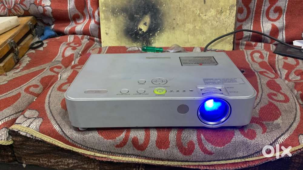 I want sale my Panasonic projector in good condition