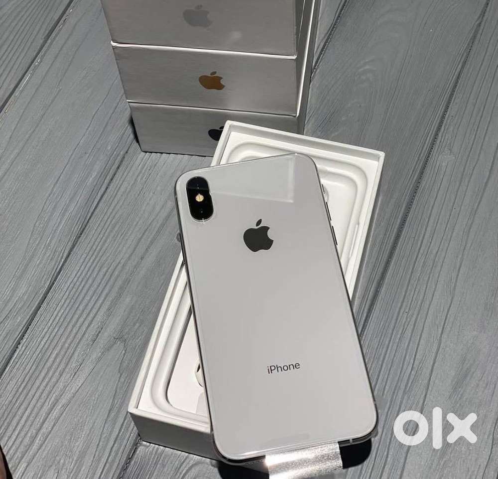 Apple iPhone xs 256gb with bill box warranty all accessories cod yes.