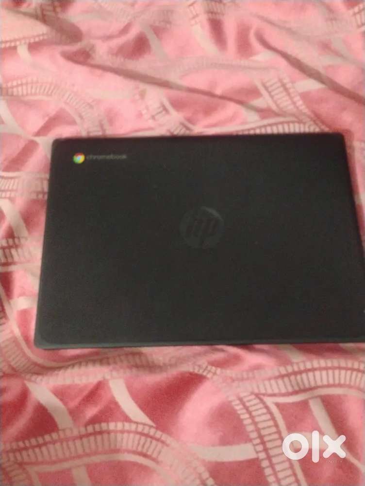 Hp ka crombook laptop hai. New hai. Last price
