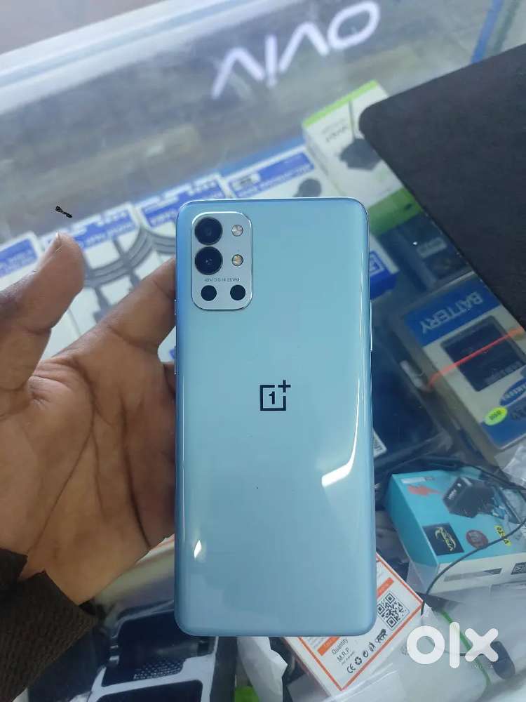 One plus 9R 5g  8+128