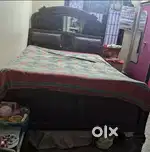 Queen size bed