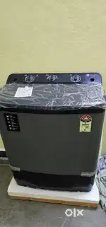 Washing Machine, Gas cylinder with piegon stove set in good condition