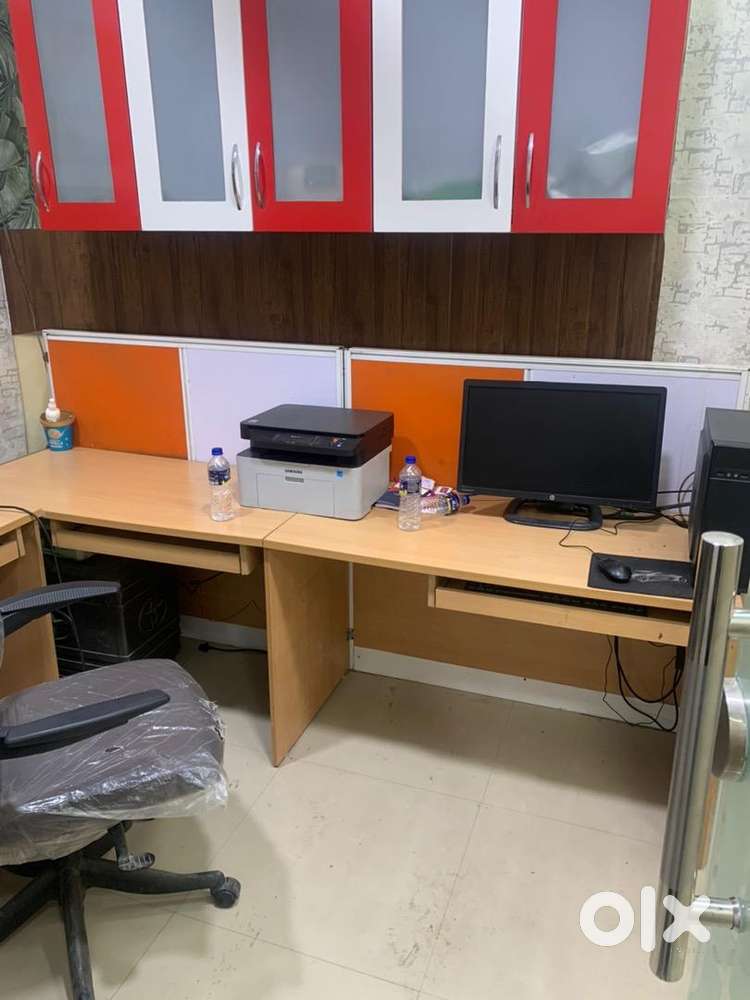 furnished luxury office for rent