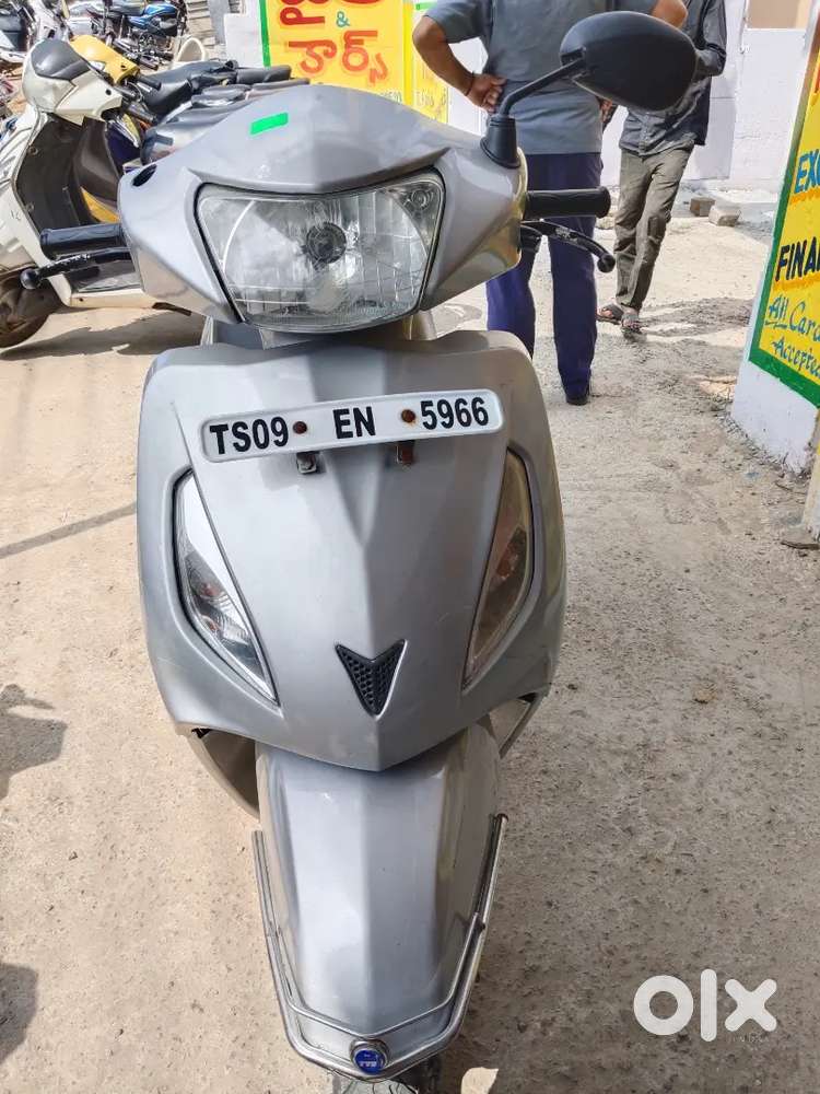 Jupiter in neatly maintained vehicle