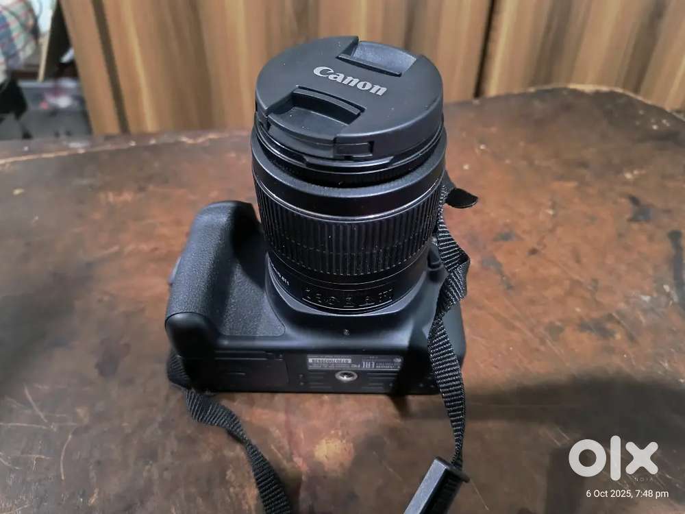 Canon EOS 4000D