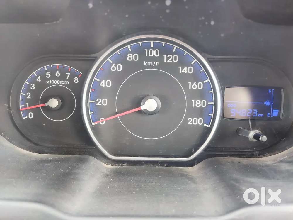 Hyundai i10 2013 CNG & Hybrids 95000 Km Driven