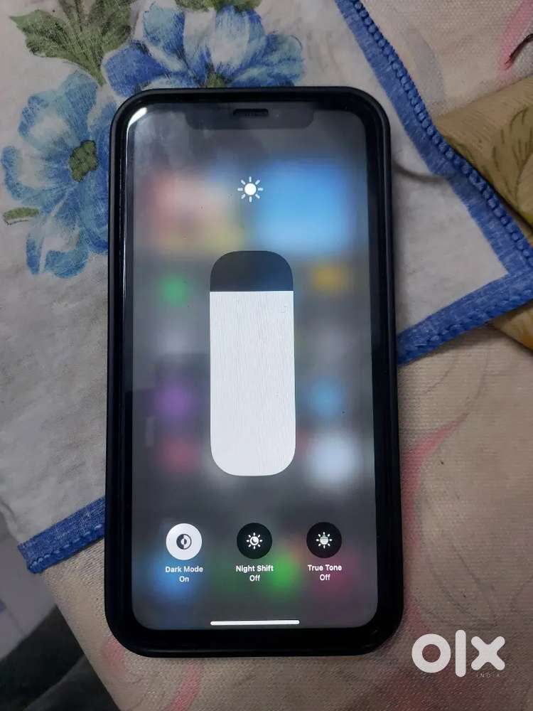 Iphone Xr (64 gb)