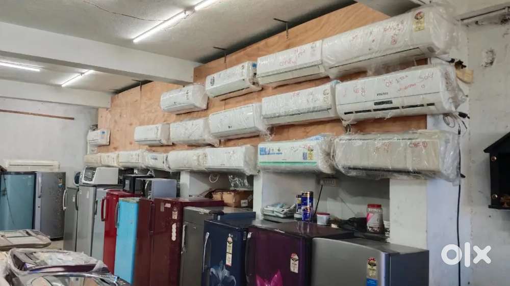 Second hand  fridge showroom