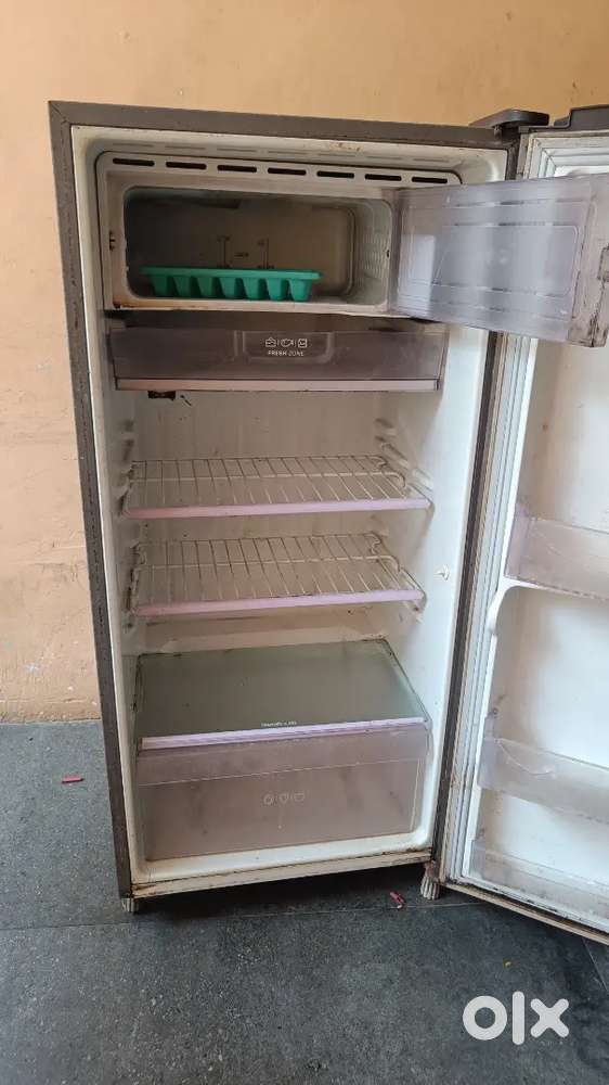 Lg fridge 185 ltr single door