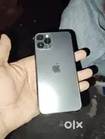 I phone 11 pro ok phone Bill box