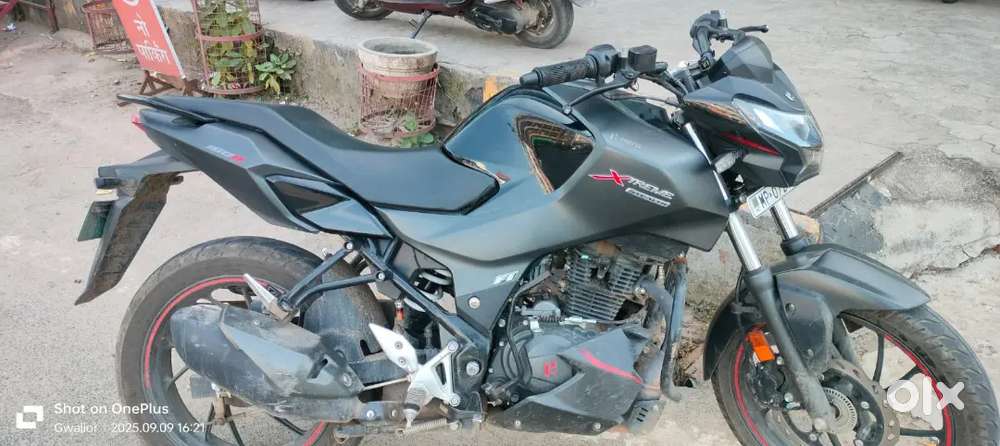 Hero extreme 160R 2025 model, not a single problem