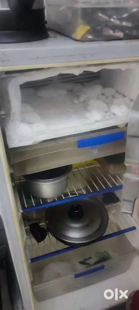 Single door Whirfool  refrigerator