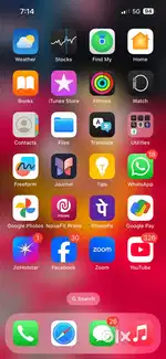 iPhone 13 single hand
