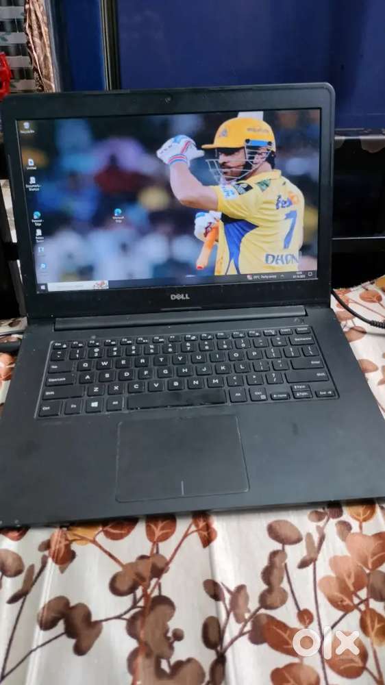 Dell latitude 8/512 gb laptop very good condition