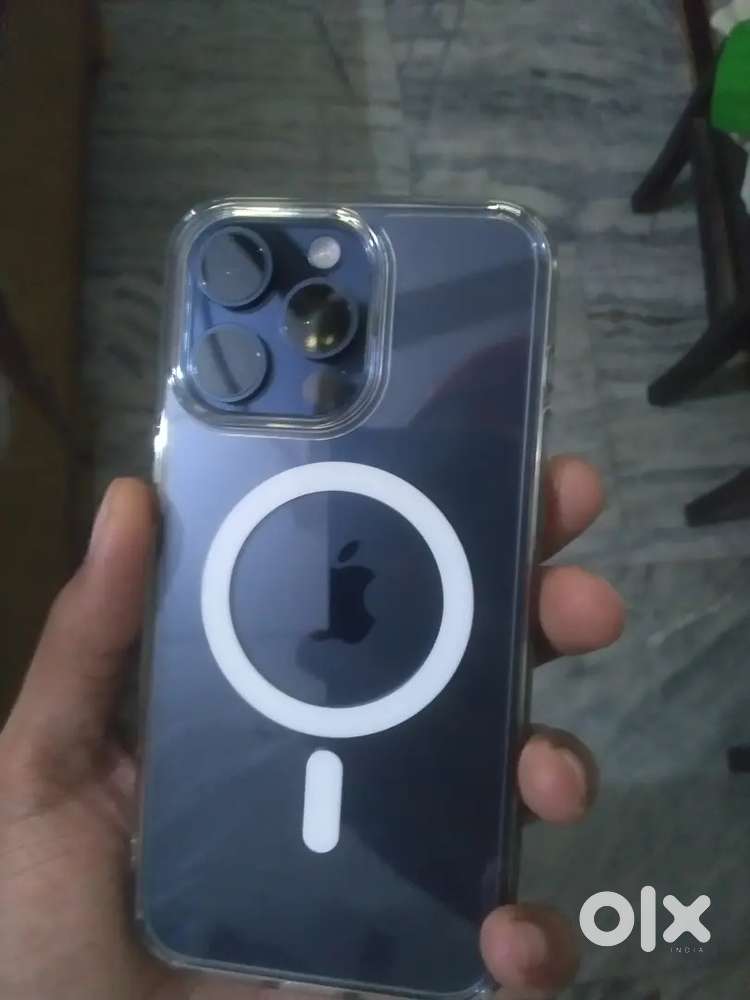 Iphone 15 pro max 100% Condition less used 256gb