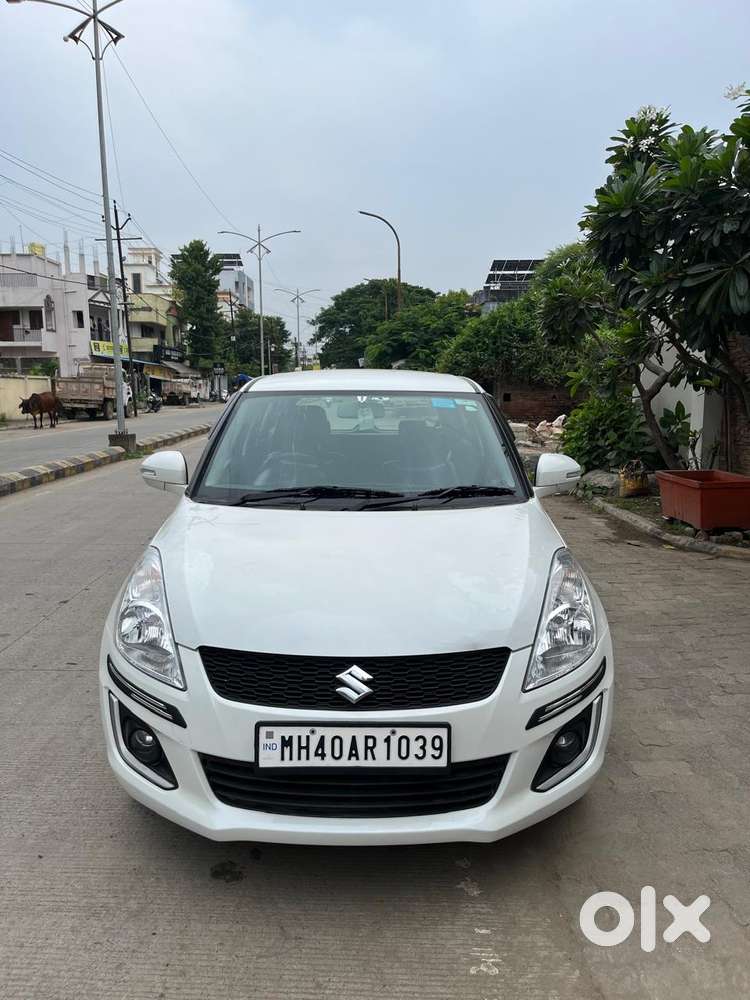 Maruti Suzuki Swift VXI, 2015, Petrol
