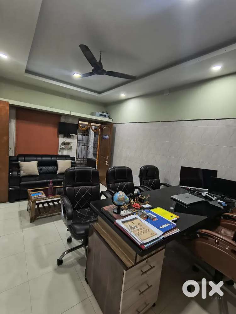 5bhk independent office space available